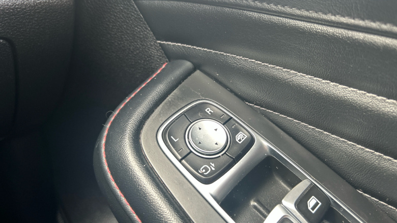 MG Hs 1.5 T-GDI PHEV Exclusive 5dr Auto Hatchback